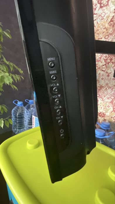 Продам телевизор