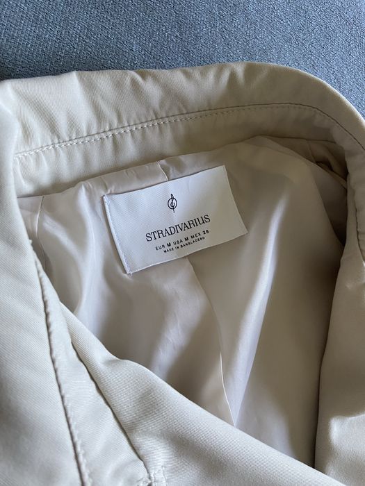 Продам укороченный тренч женский