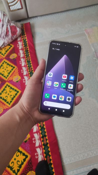 Продам сотку новая