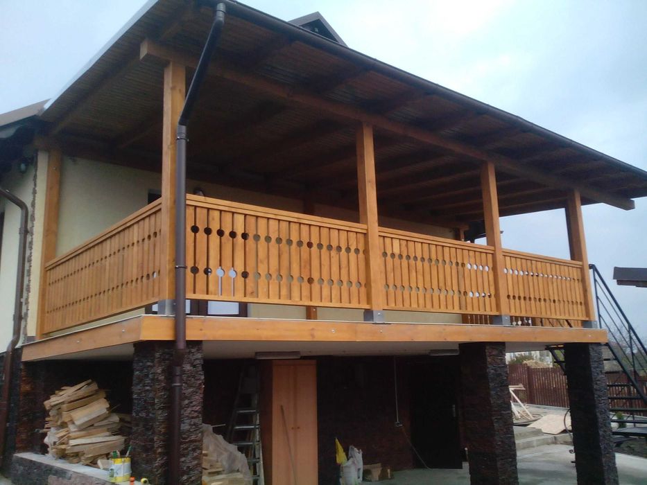 Terase, Foisoare, Cabana stil A-Frame si Case din structura de lemn