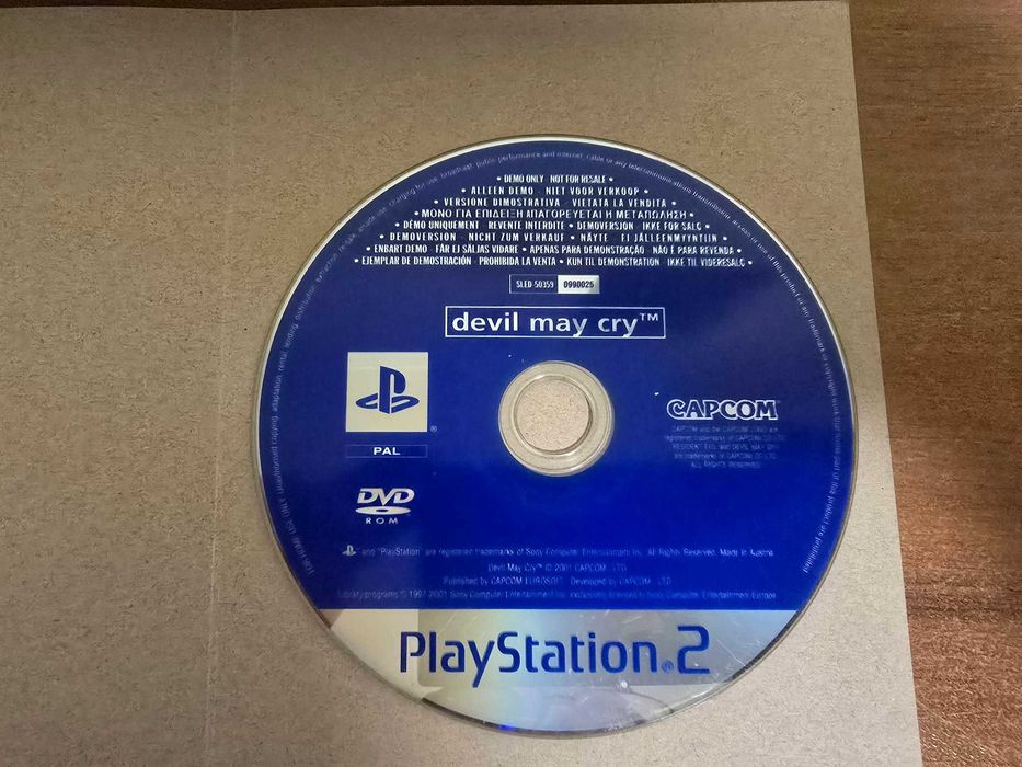 Playstation 2 игри GTA San Andreas и Devil May Cry Demo