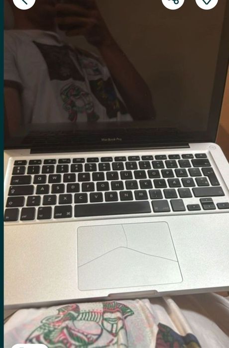 Vand  macbook  pro i5 defect
