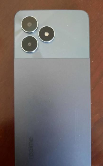Realmee Notee 50
