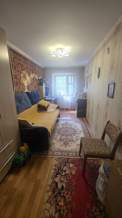 Продам 3 комн.квартиру.
