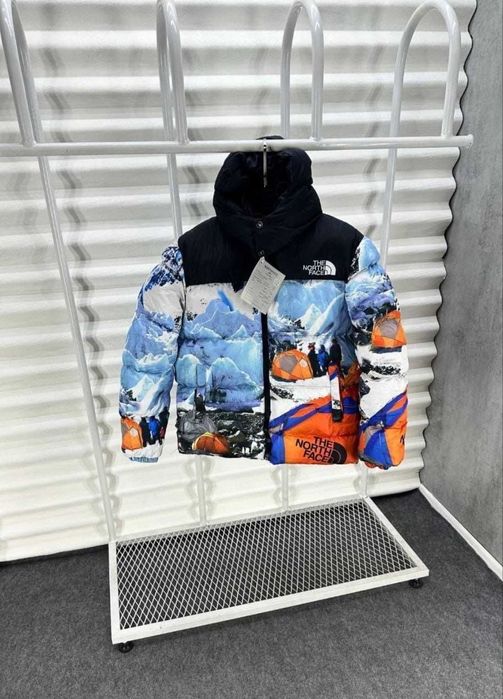 Geacă The North Face x Invincible The Expedition