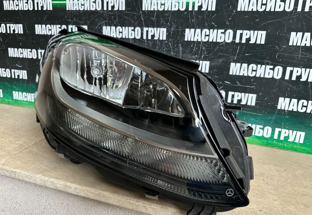Фар десен фарове нексенон Н7 за Мерцедес Ц205 Mercedes C-класа W205