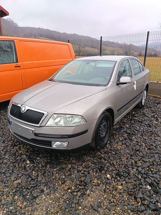 Dezmembrez skoda octavia 2 1.9 tdi