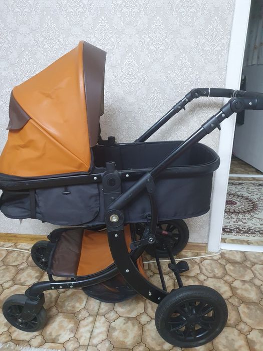 Продам детскую коляску