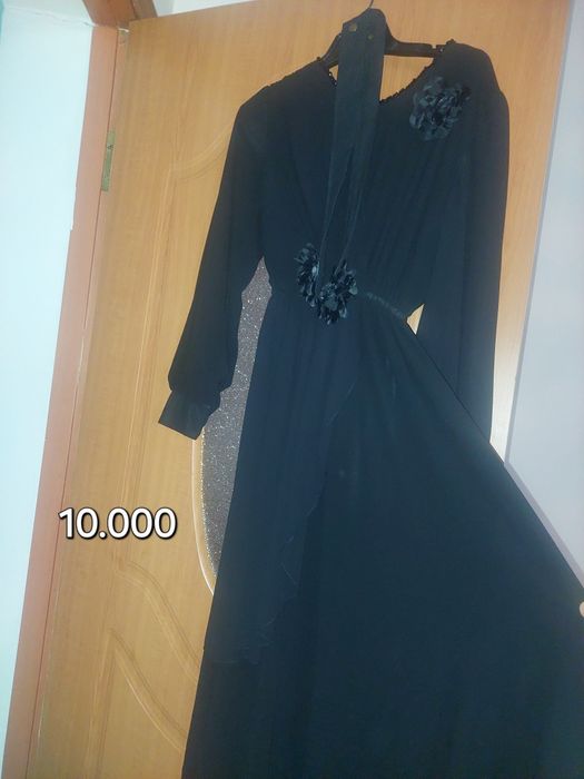 Продам платье разные модели