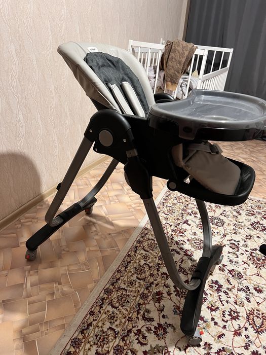 Стульчик для кормлерия