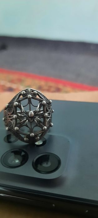 Mujskoy Kumush uzuk qo'l mehnati,sotuvda topilmaydi