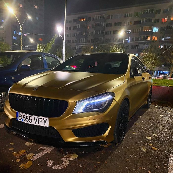 Montez folie autorizata RAR