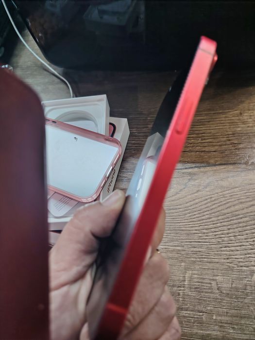 IPhone 14 запазен