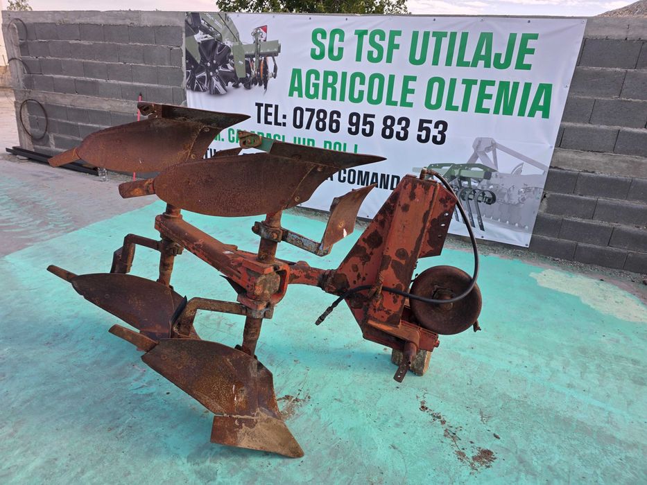 Plug Eicher reversibil  hidraulic cu 2 brazde