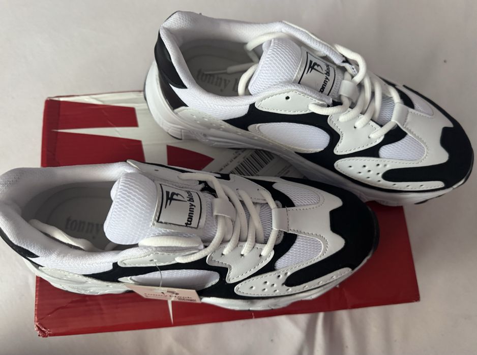 Дамски маратонки