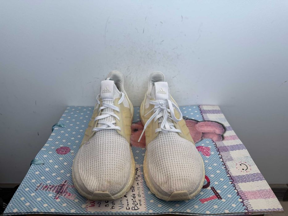 adidas UltraBoost 19''оригинални маратонки 44 номер