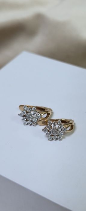 Серьги детские золотые за грамм по 43000