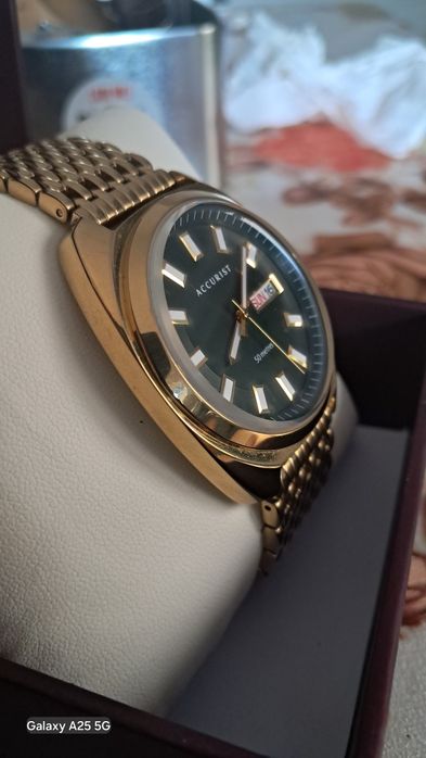Vand ceas Accurist