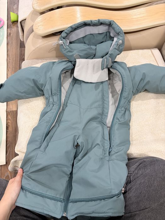 Продается комбинезон зимний Lassie