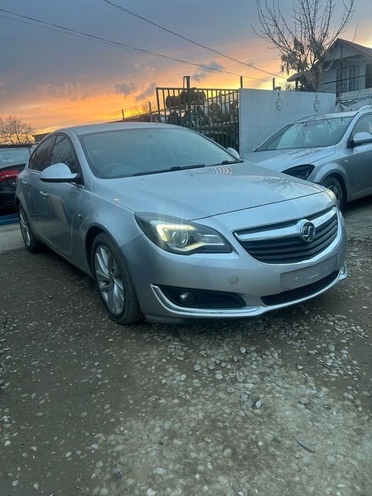 Haion cu lunetă  Opel Insignia A facelift 2015