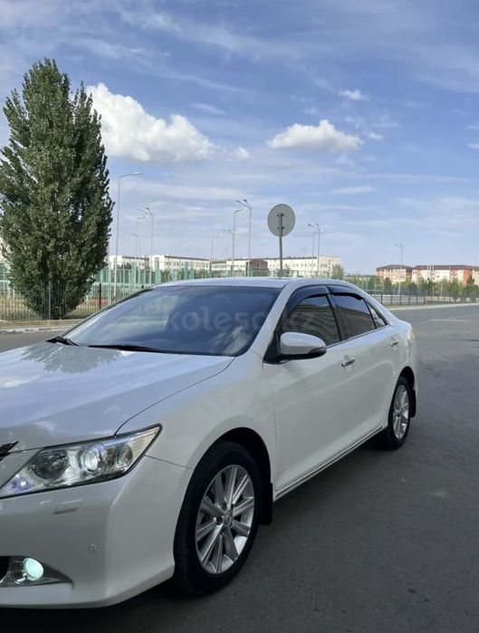 Камри 50 европейу 2.5 об