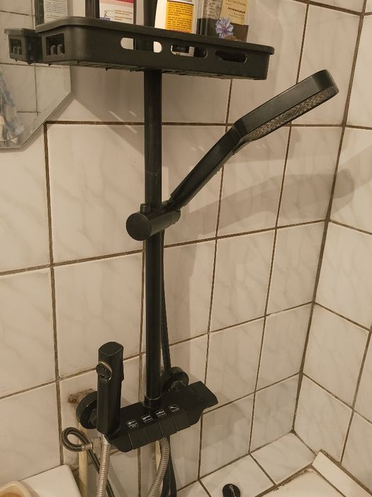 Продам смиститель комплект все