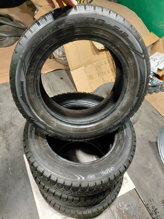 Зимняя шипованная резина