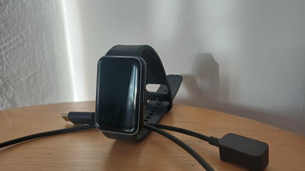 фитнес браслет Samsung Galaxy Fit3.