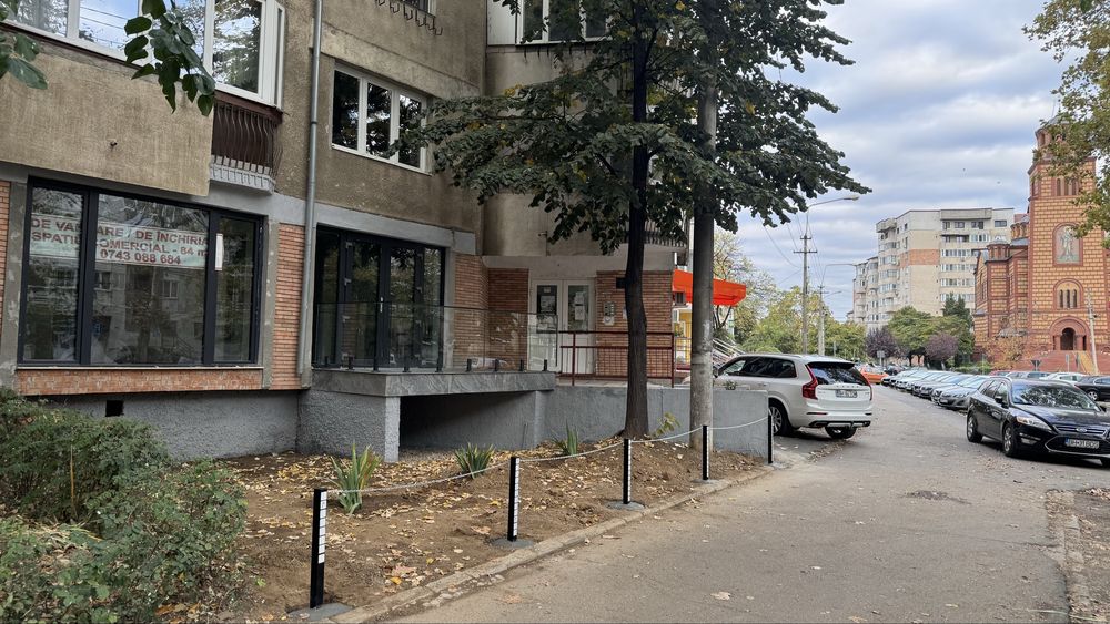 Cabinet medical -  spatiu 84m 2 Oradea Langa Biserica Sf Apostol Andrei