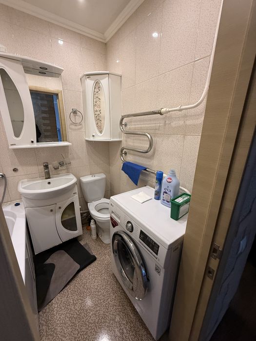 Сдам 1-ку на УЮТЕ!