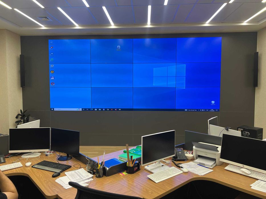 LCD видеостена HikvisionD2055UL-1B 55″