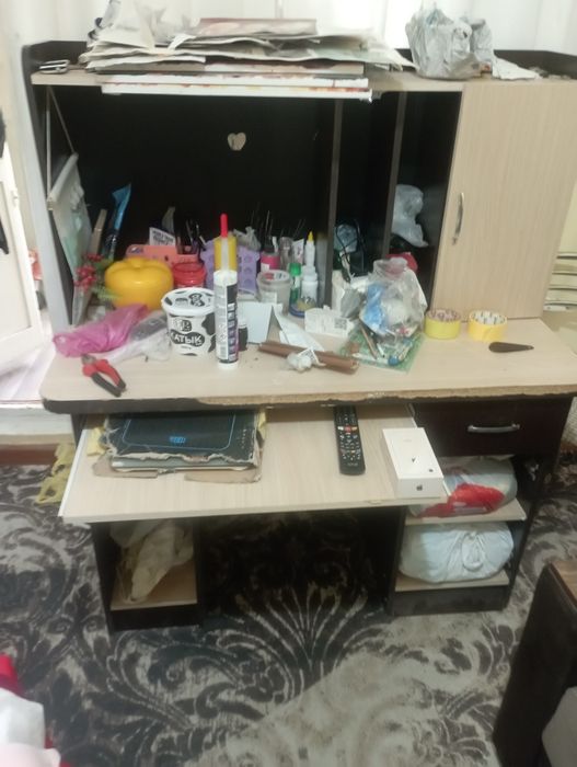 Срочно отдаю мебель бесплатно