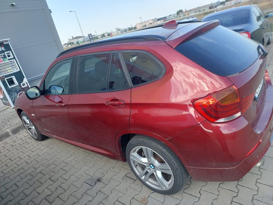 BMW X1 xDrive 2012