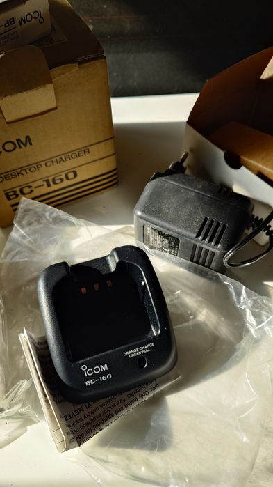 Рация профессиональная ICom