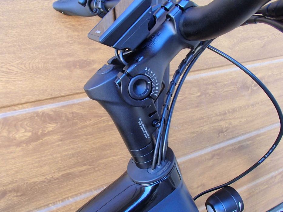 Electrica Bosch Smart Kiox-Full Carbon-Butuc Nuvinci Enviolo Model Nou