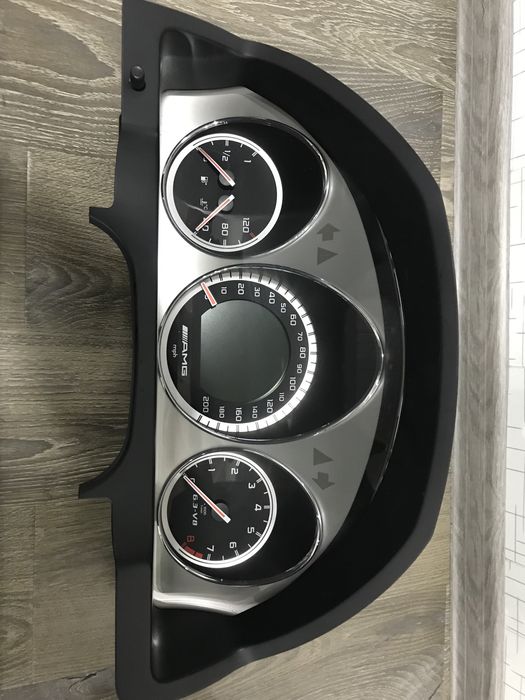 Табло АMG///дизайн Mercedes c204 Е212