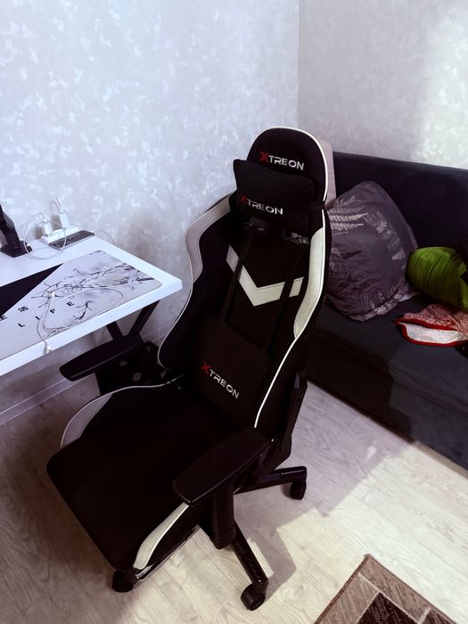 Игровое кресло продам