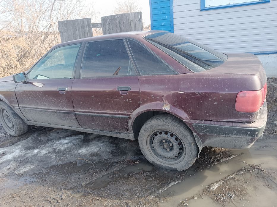 Продам Ауди 80 б4
