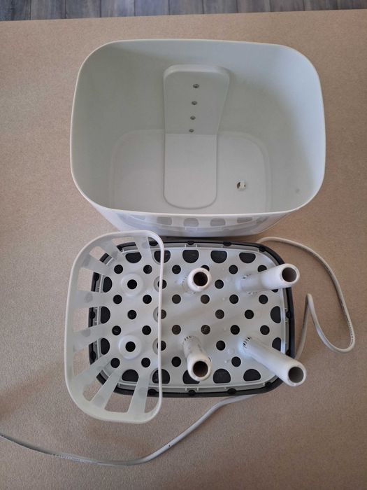 Парен стерилизатор Nuk Vario Express + подарък