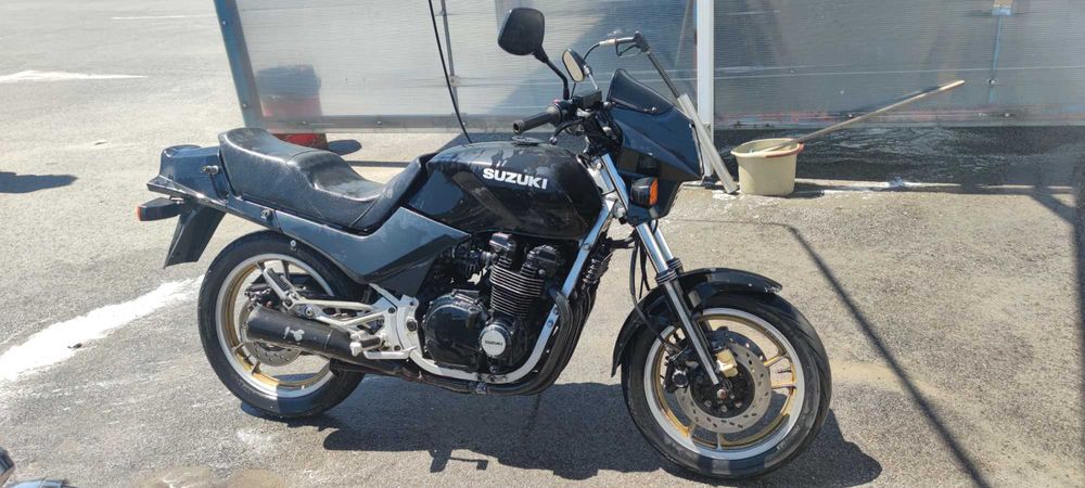 Suzuki GSX 550 ES на части
