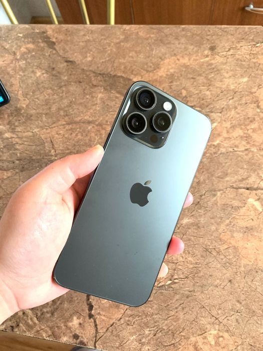Айфон 15 Про Макс 256гб 85%