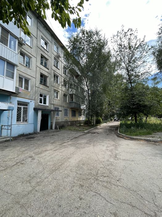Продается 3х ком. квартира, р-н г-ма Жастар