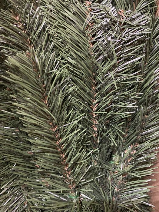 Продам новогоднюю ель 1,8 м