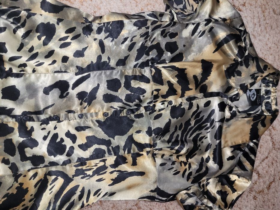 Vând cămașă eleganta