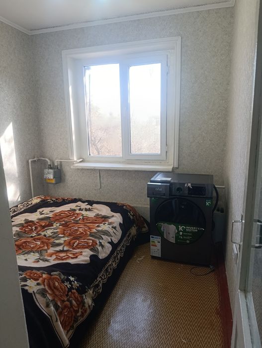 Срочно сдаётся 1комнатная квартира на 4этаже в районе Вокзала