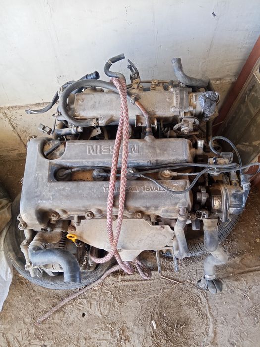 SR20 двигатель 2.0 инжектор