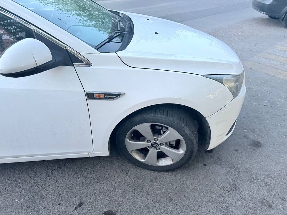 Срочно продается Daewoo Cruze 1,6 автомат