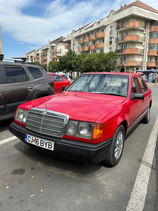Mercedes 300D  epoca 1985