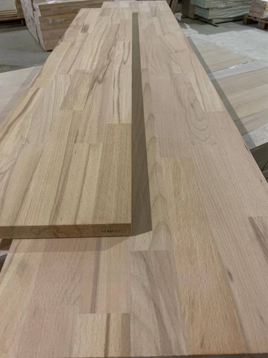 Деревянные щиты, ступени, балясины