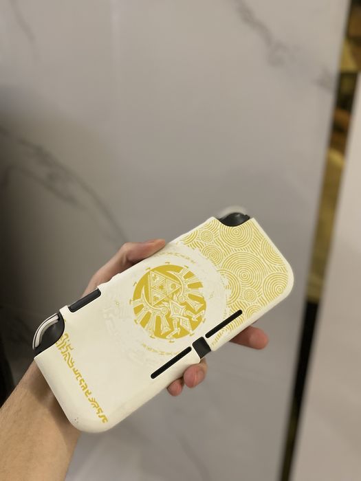 Nintendo switch идеальное состояние